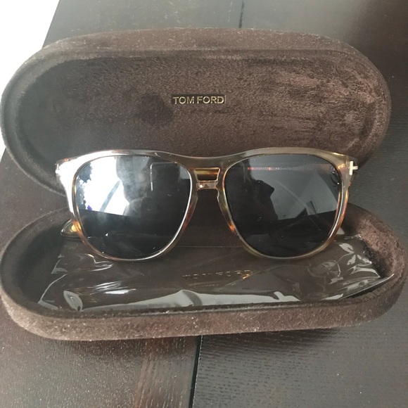 Tom Ford tortise brown sunglasses main image 2